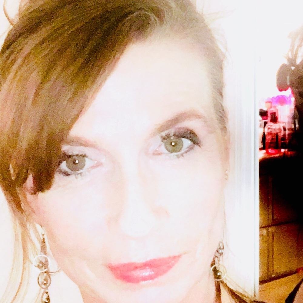 Meet your Posher, Lisa ( Hoppy 777)  account was lost :((